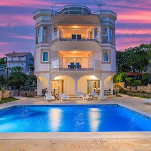 Apartman Bella Adria, Dramalj